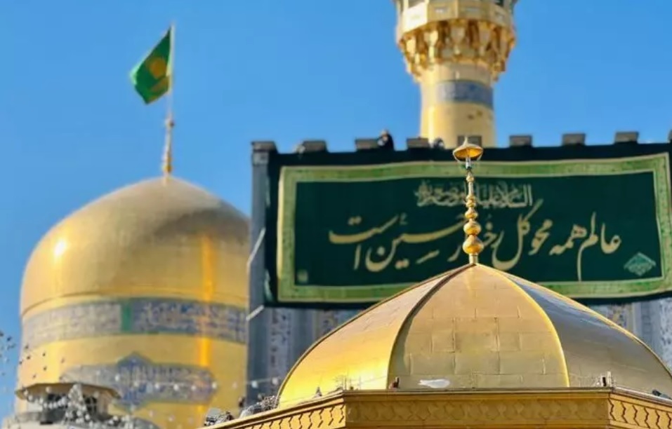 جشن گل و نور در حرم امام هشتم (ع)