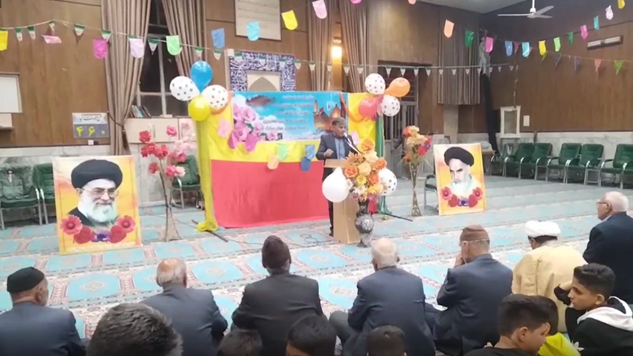 برگزاری مراسم جشن میلاد امام حسین (ع) در شهر انابد + فیلم