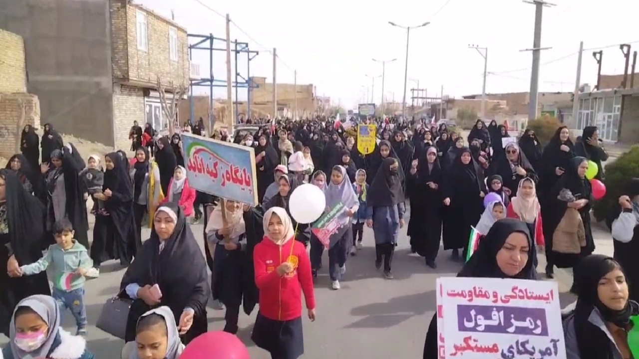 فیلمی از شکوه راهپیمایی ۲۲ بهمن ۱۴۰۲ در شهر انابد