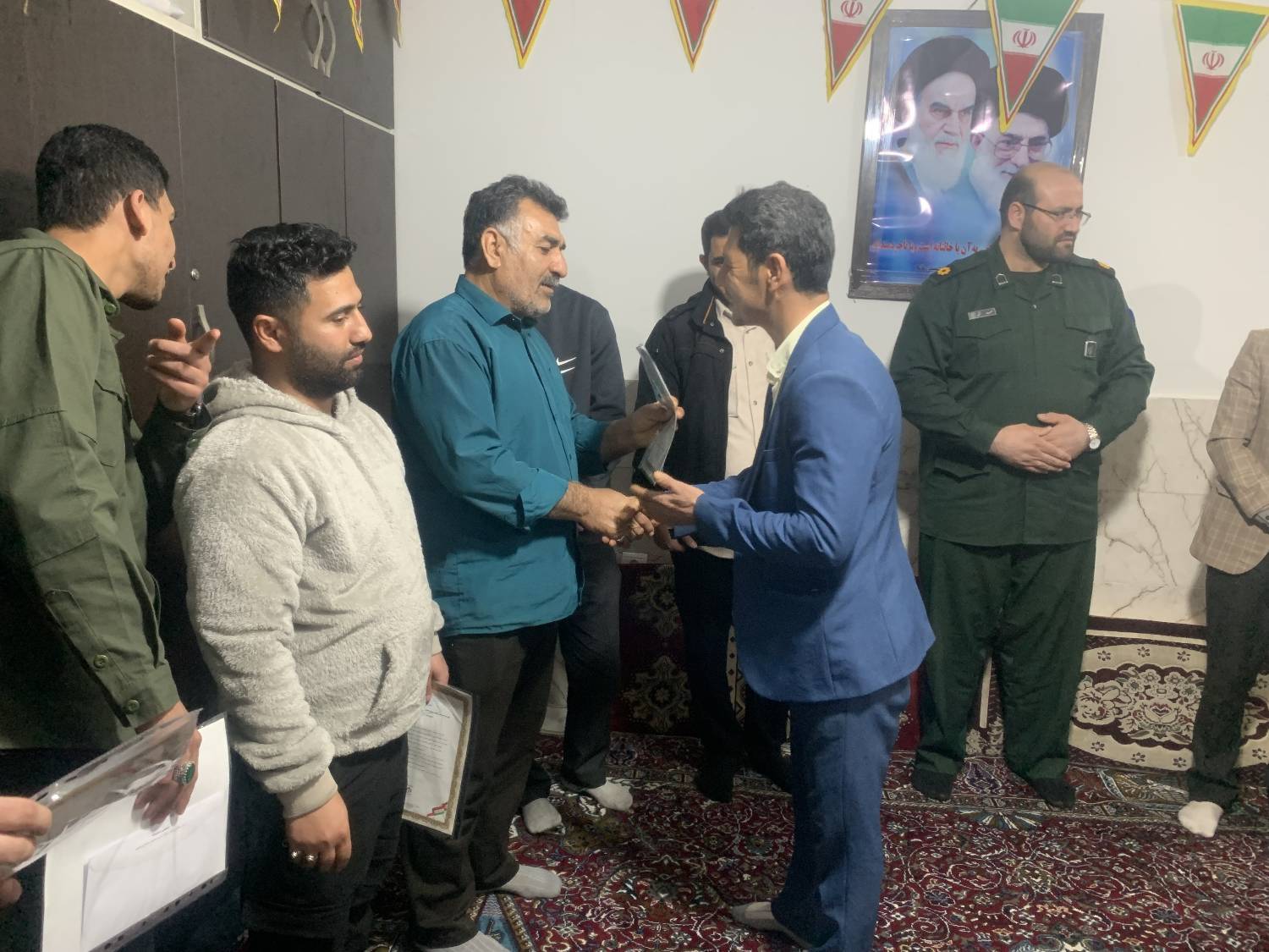 مراسم تجلیل از بسیجیان