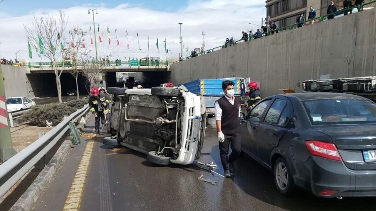 ۷۷ دستگاه خودروی حادثه‌آفرین در مشهد توقیف شد