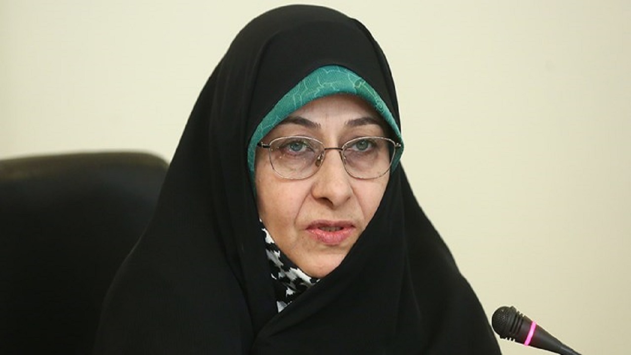 ۸ هزار نفر از زنان سرپرست خانوار آموزش دیدند و مشغول به کار شدند + فیلم