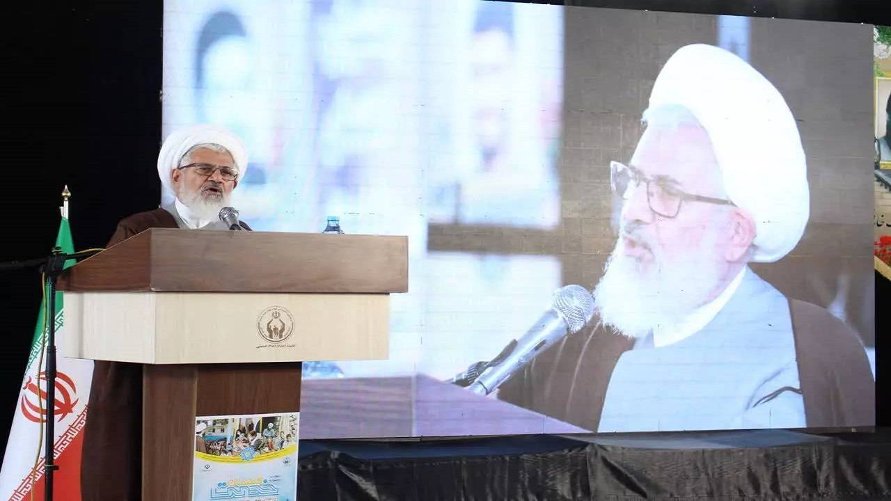 اقتدار و سربلندی کشور مرهون جانفشانی شهدا و ایثارگران است