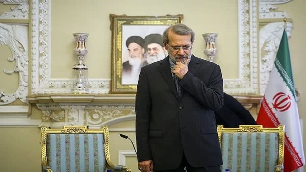لاریجانی نه لیست می‌دهد و نه از کسی حمایت می‌کند