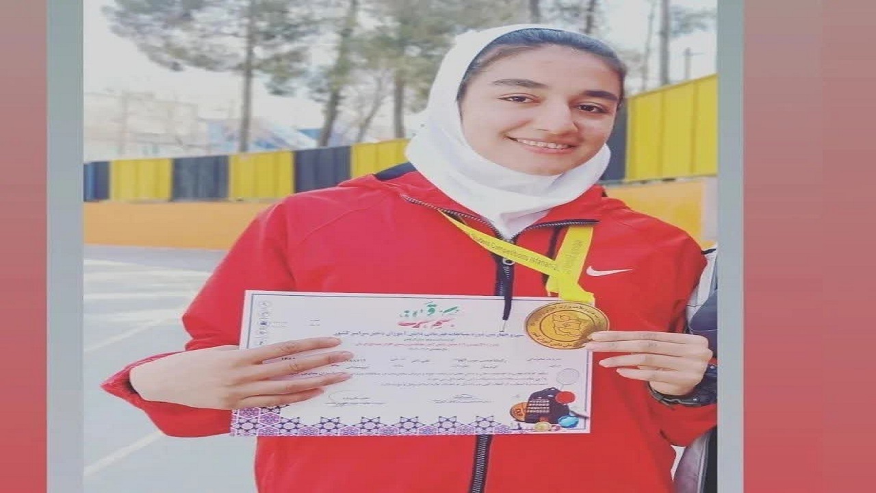 دختر دهگلانی قهرمان دوومیدانی دانش‌آموزان کشور
