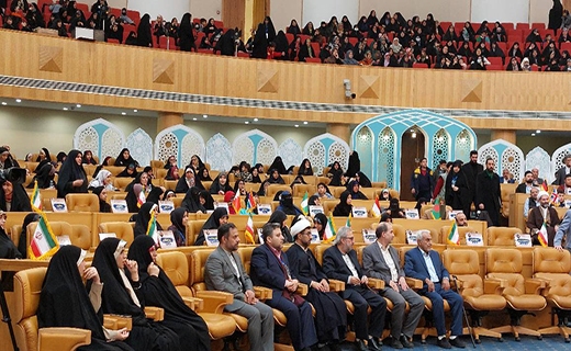 تصویری از چهلمین دوره مسابقات بین&zwnj;المللی قرآن کریم
