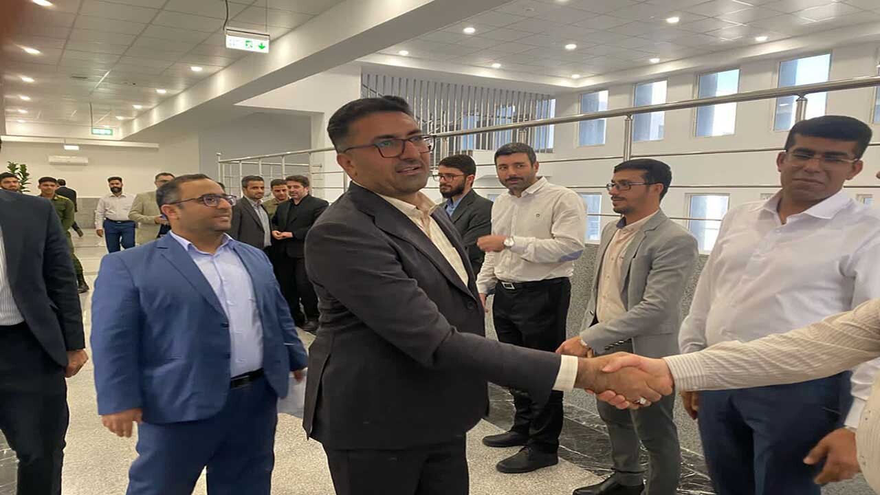 بازدید سرزده رئیس کل دادگستری هرمزگان از حوزه قضایی کیش