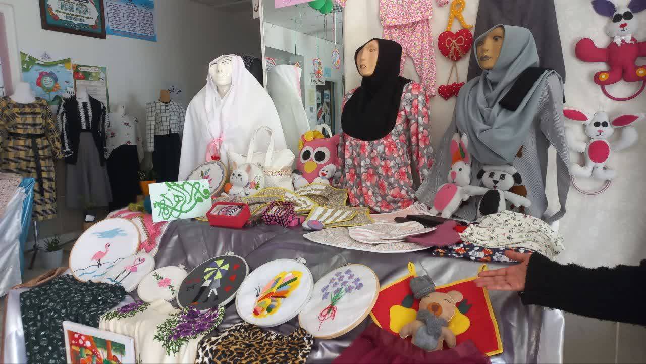 برپایی نمایشگاه