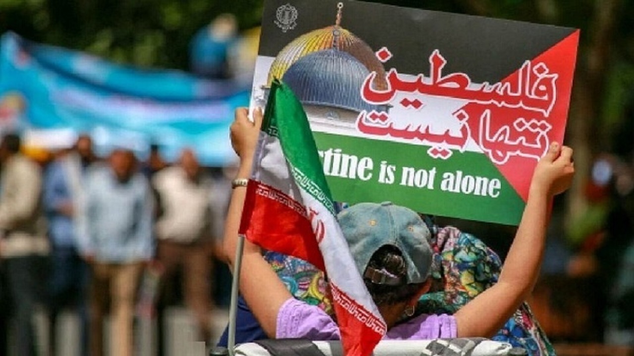 راهپیمایی نمازگزاران همدانی در حمایت از مجاهدان غزه