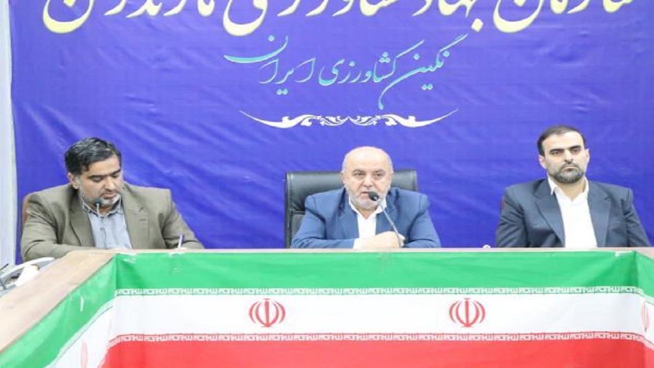 تاکید بر تامین و توزیع گوشت قرمز، مرغ و میوه در مازندران