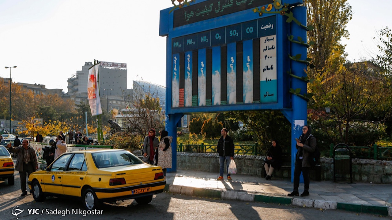 هوای تهران قابل قبول است