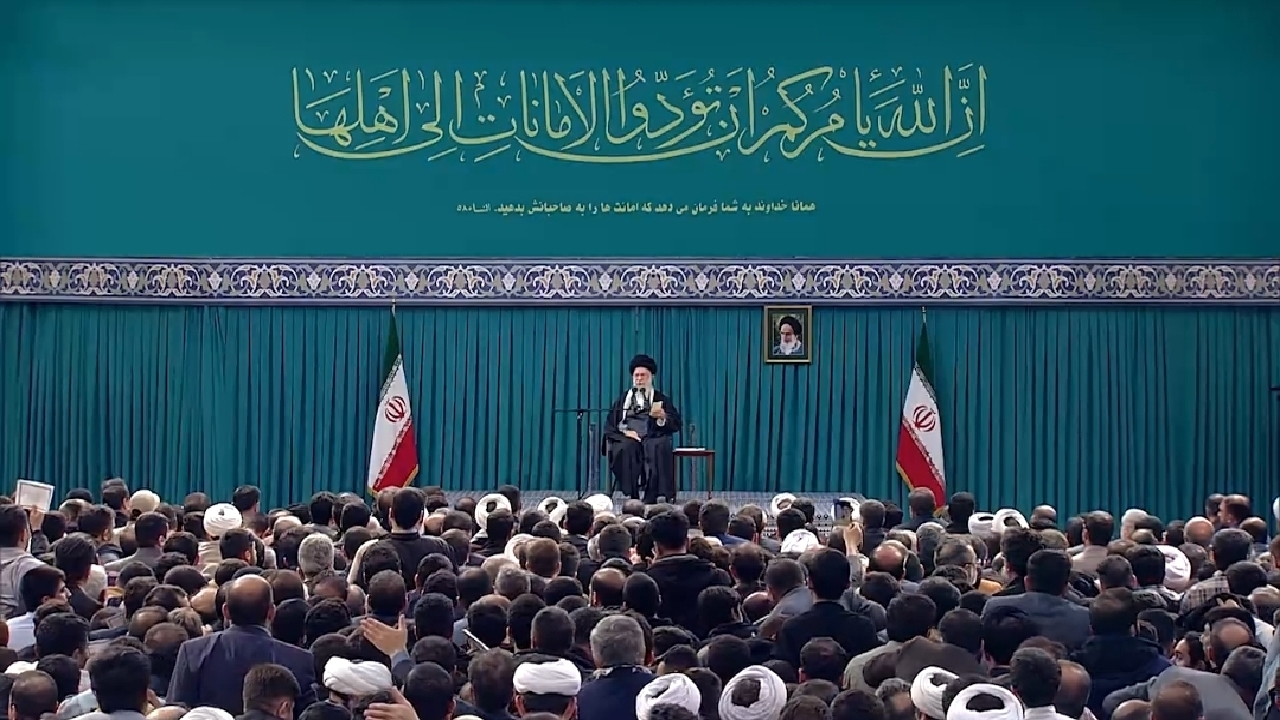 تذکر رهبر انقلاب درباره اختلافات سیاسی + فیلم