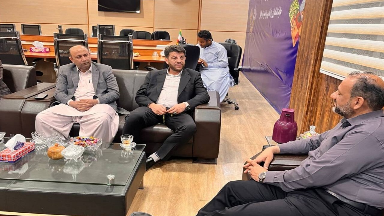 راه‌اندازی مرکز تعلیمات بهداشت کار در سواحل مَکُران امری ضروری است