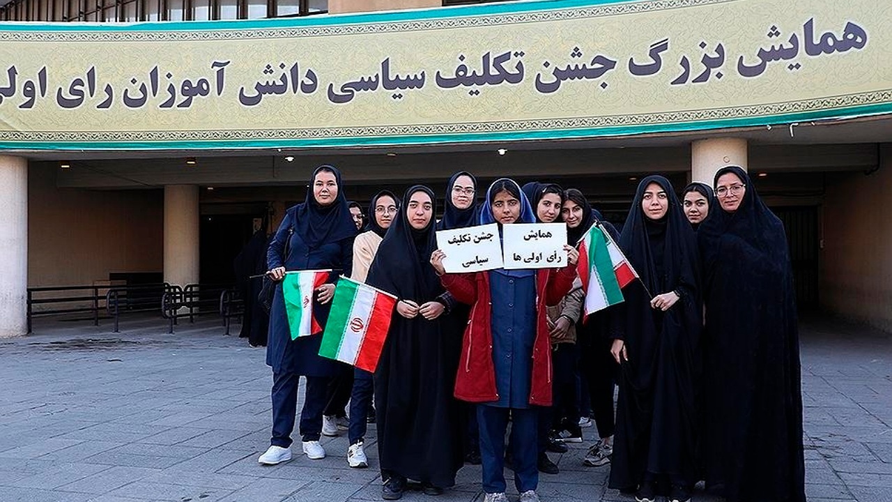 جشن تکلیف سیاسی رای اولی هادر کرمان