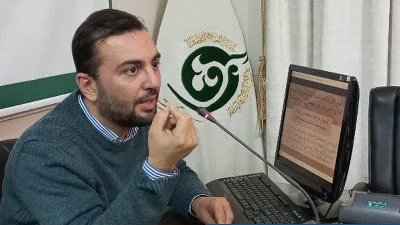 تصویر دبیر بخش بین الملل جشنواره مد و لباس فجر