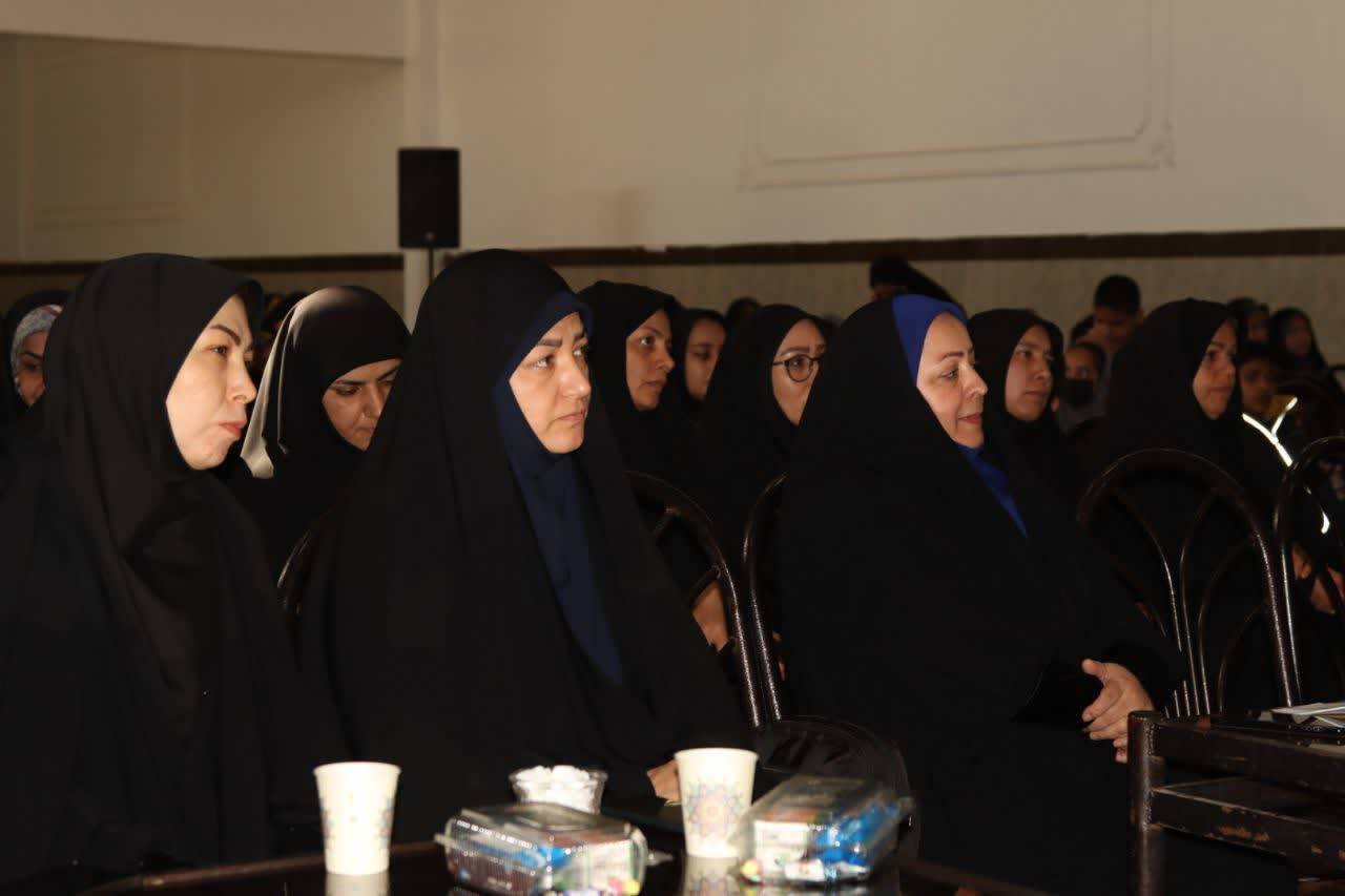 حضور خیران در جشن ایتام