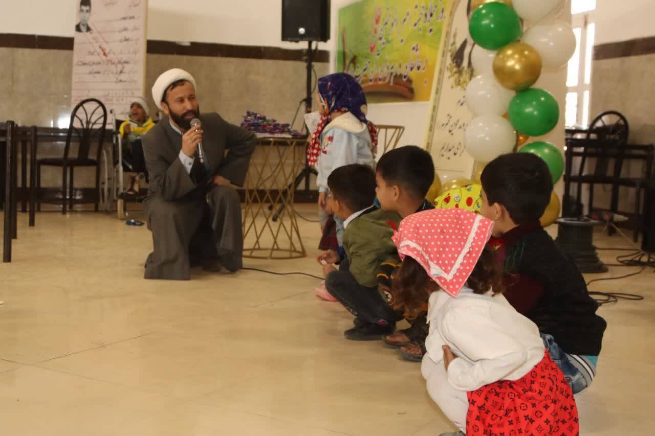 حضور کودکان در جشن نیکوکاری