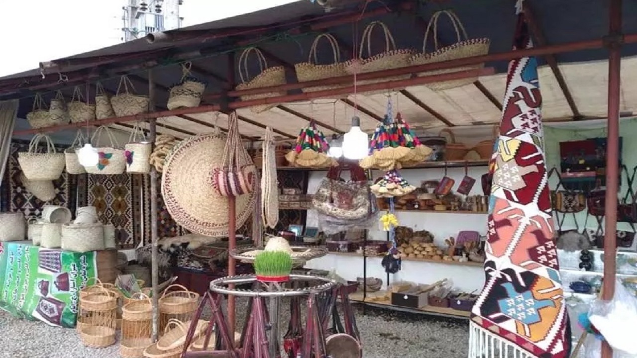 آغاز صدور پروانه فروشگاه صنایع دستی در استان اردبیل