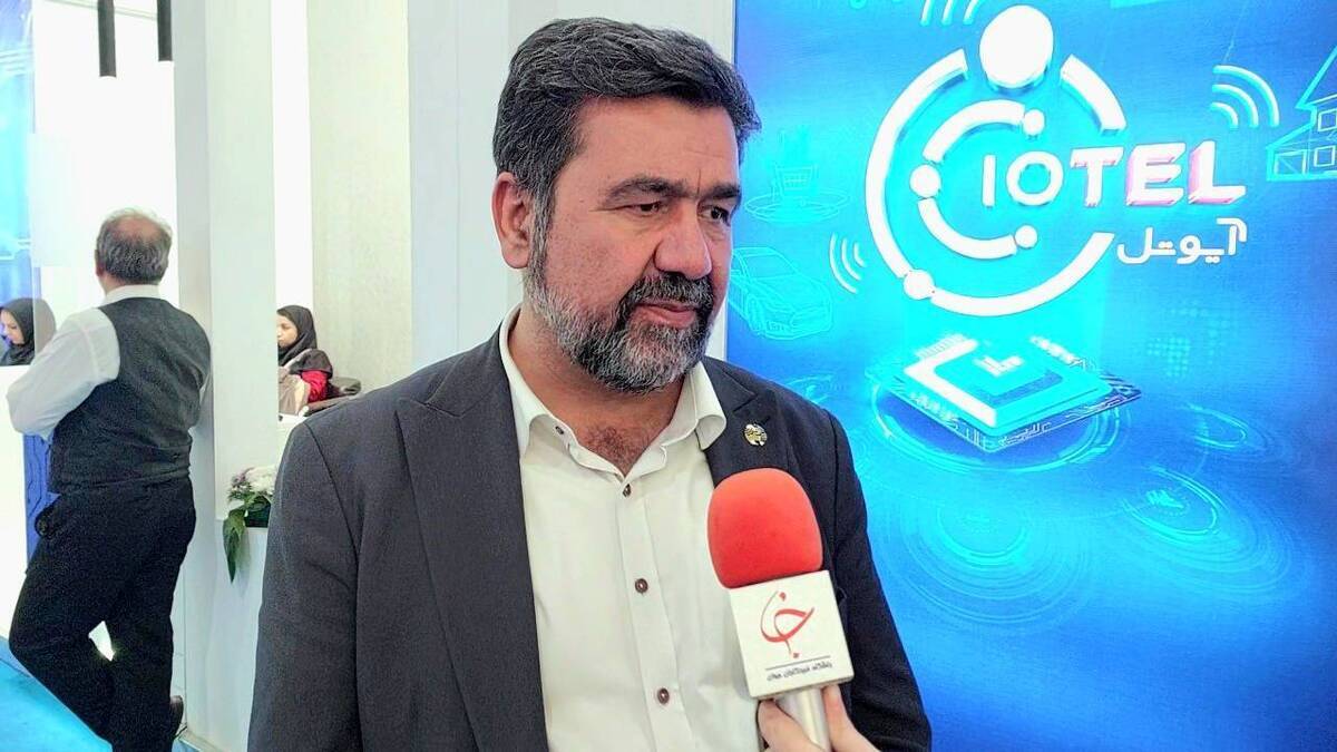 مزیت‌های فیبر نوری نسبت به شبکه مسی/ برای اتصال به فیبر نوری چقدر باید هزینه کنیم؟