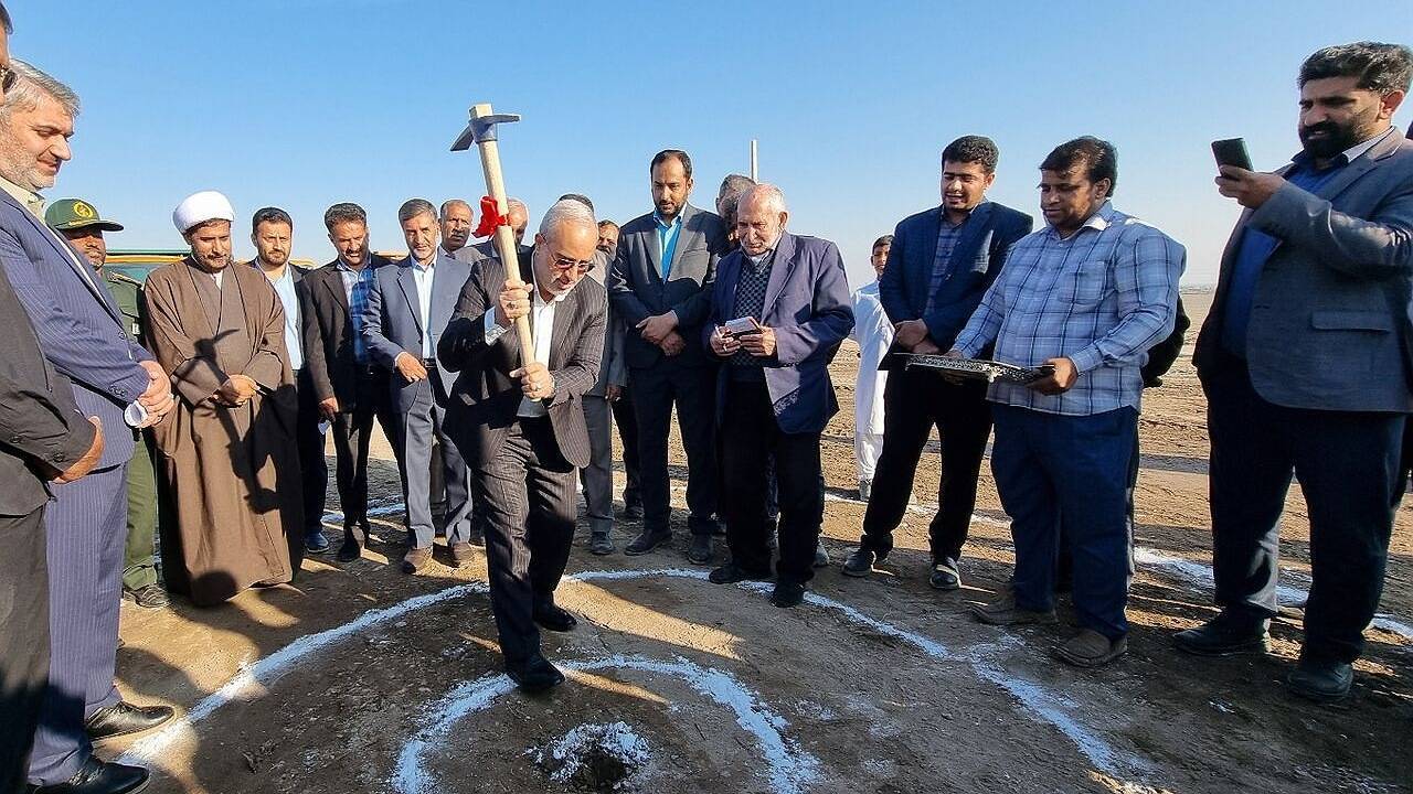 آغاز طرح واگذاری ۱۷۰ هکتار زمین به مردم کهنوج
