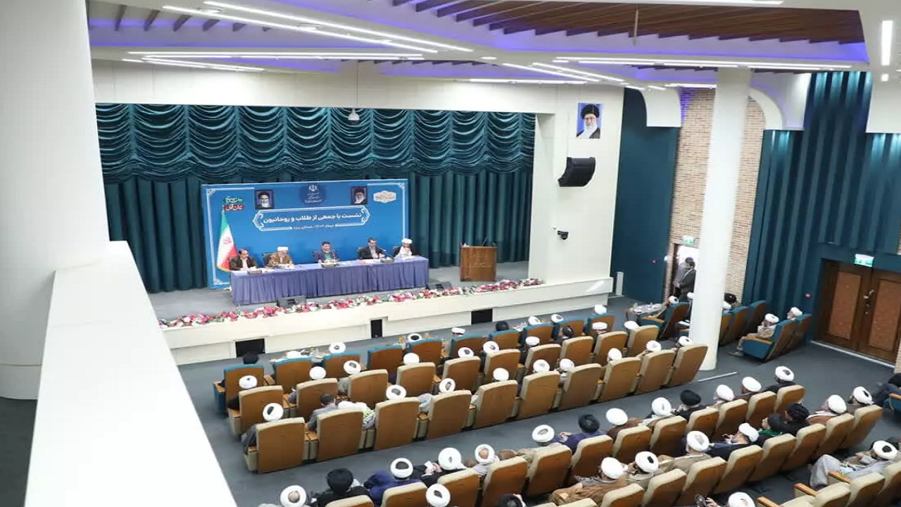 هم اندیشی روحانیون شهرستان لردگان برای برگزاری انتخاباتی پرشور