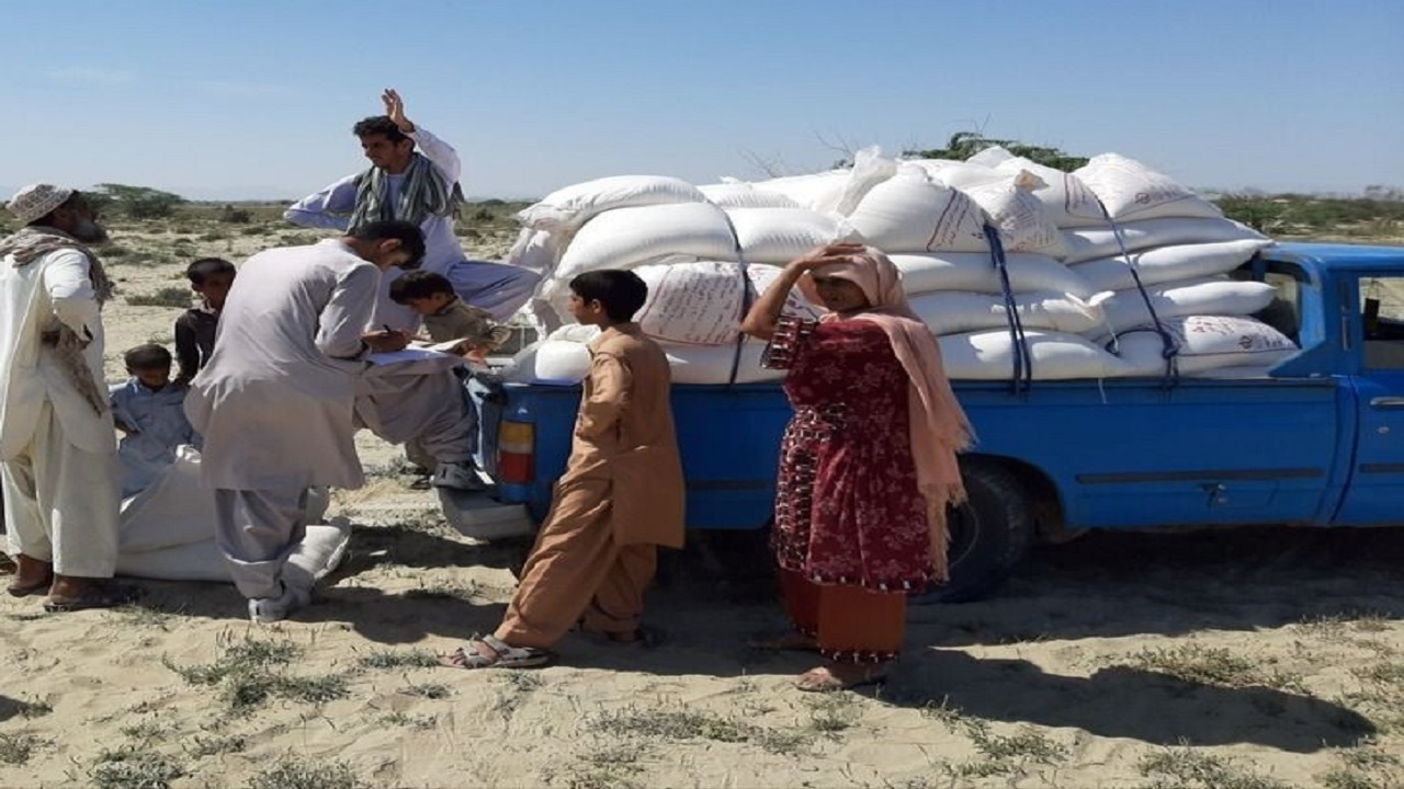 ۲ هزار و ۳۹۳ نفر عشایر زرآباد و کنارک سالها چشم انتظار آسفالت ۴۳ کیلومتر راه خاکی هستند