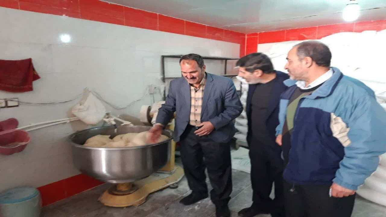 بازرسی از ۱۲ واحد صنفی در شهرستان آبیک