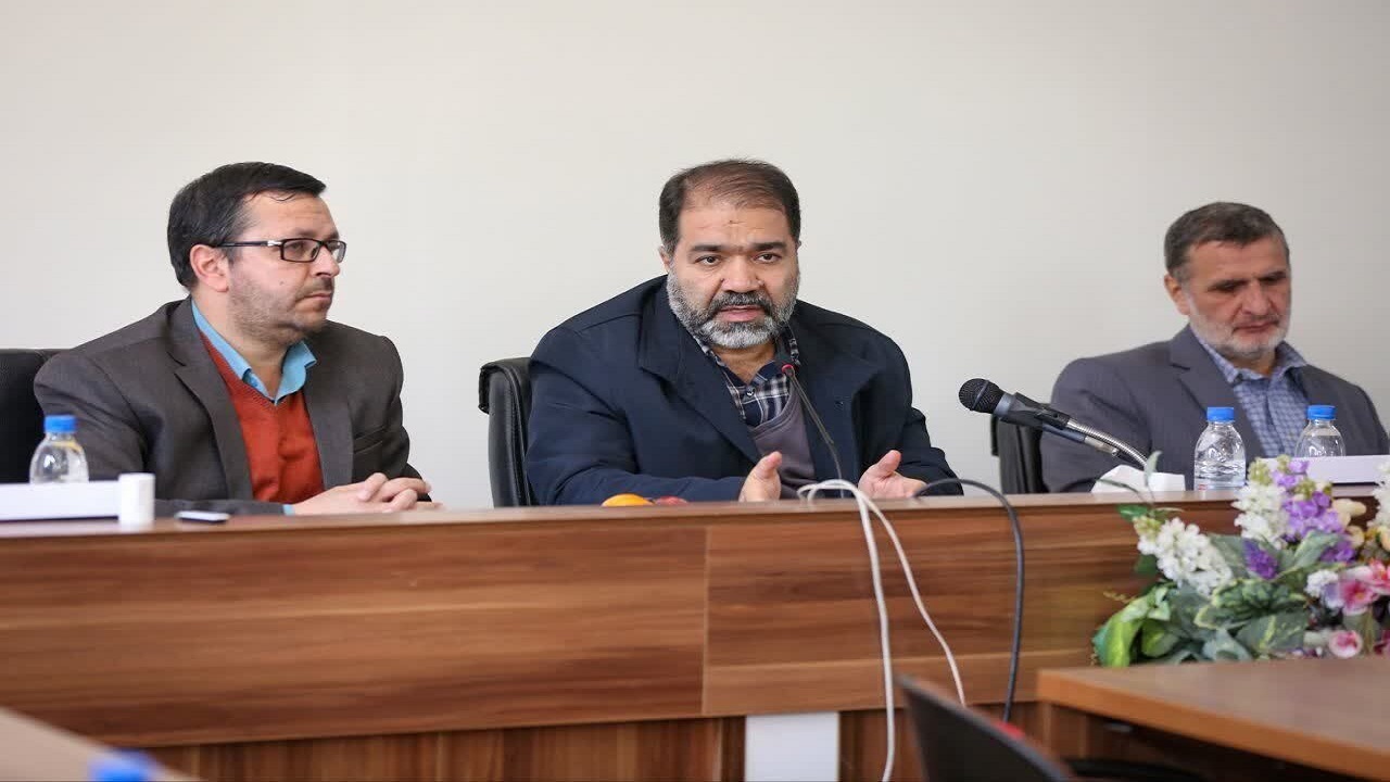 تأکید استاندار اصفهان بر مشارکت همگانی در انتخابات
