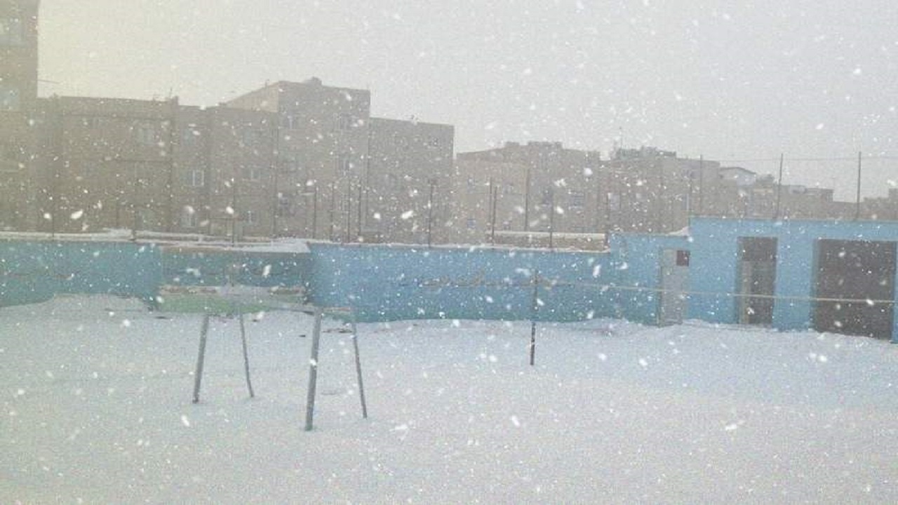 مدارس رازوجرگلان با ۲ ساعت تاخیر آغاز می‌شود