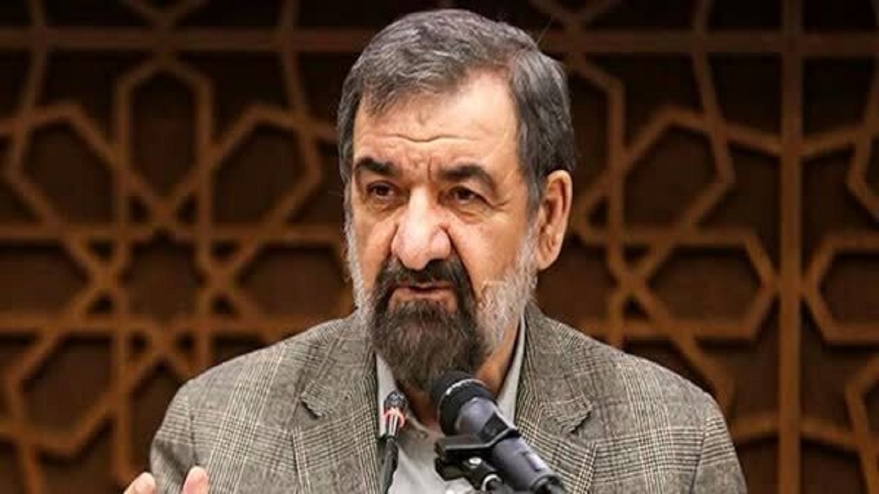 تک‌روی و سهم‌خواهی در انتخابات سواری مجانی دادن به دشمن است