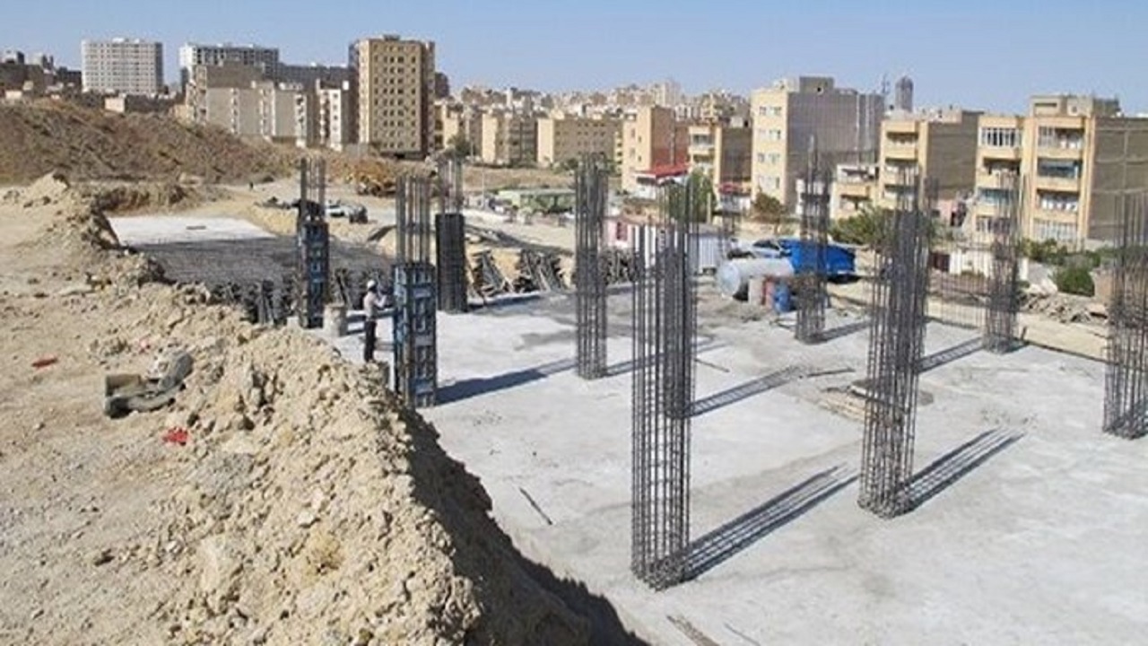 تحویل واحد‌های شهرک پرنیان قم ۲ساله است