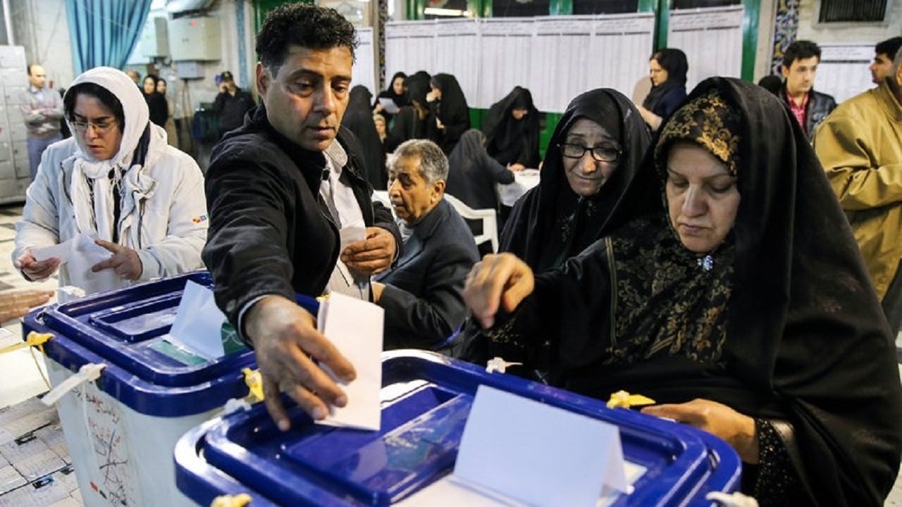 شرکت نکردن در انتخابات به معنای رقم خوردن سرنوشت برخلاف دیدگاه افراد است