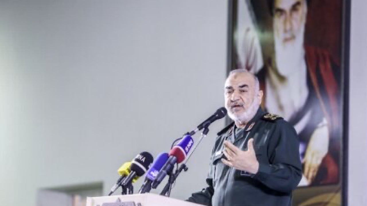 فرمانده کل سپاه: نتیجه نهایی نبرد را نیروی انسانی تعیین می‌کند