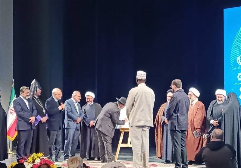 مراسم رونمایی از جایزه جهانی امام خمینی (ره)