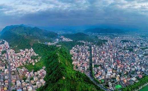 لاهیجان، شهری به زیبایی عروس