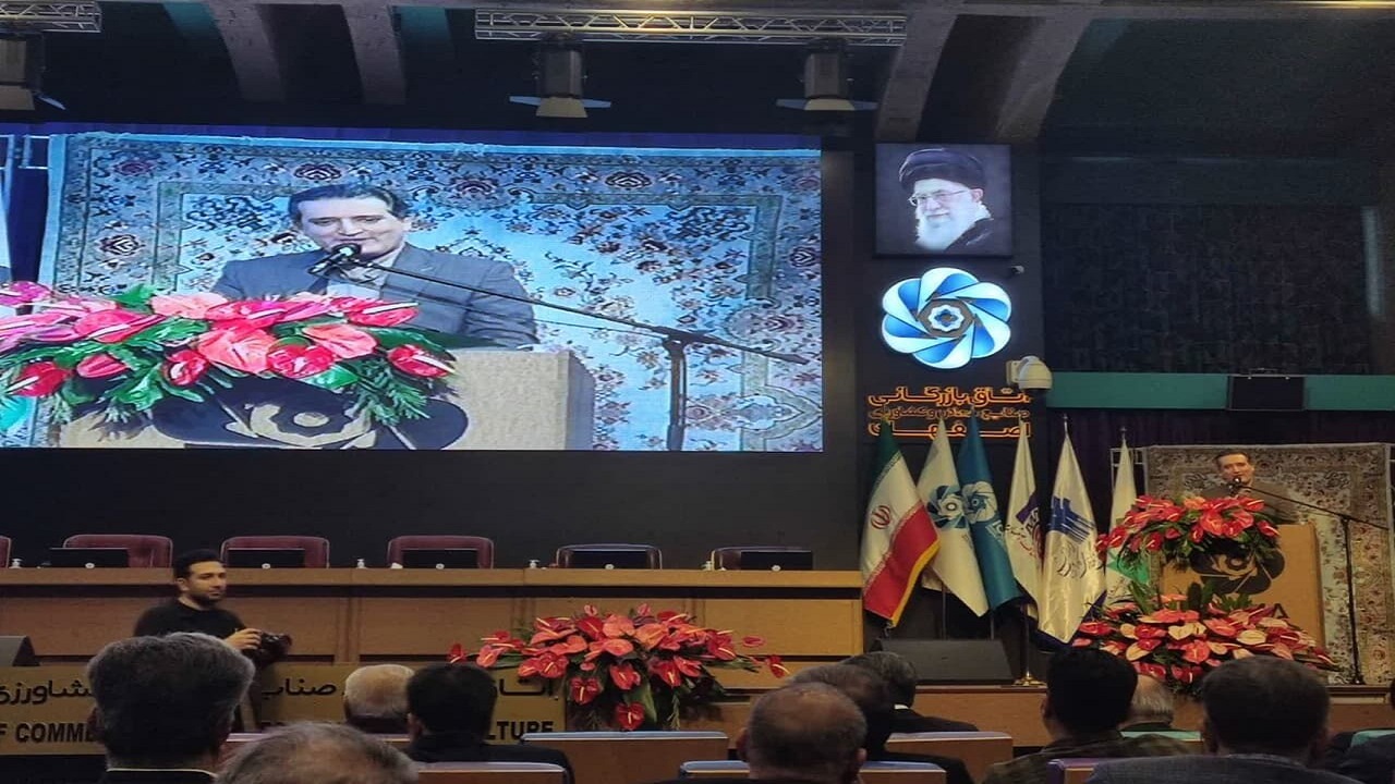 دولت حامی بخش خصوصی در تولید و تجارت فرش