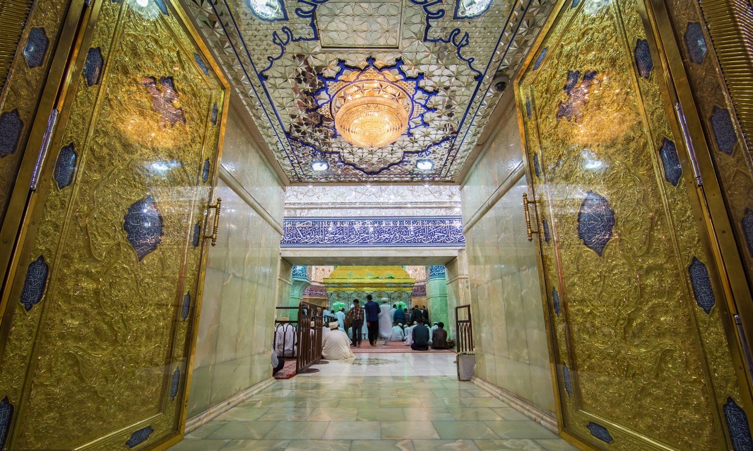 یک کاشی حرم امام حسین (ع)، بهترین هدیه روز پدر