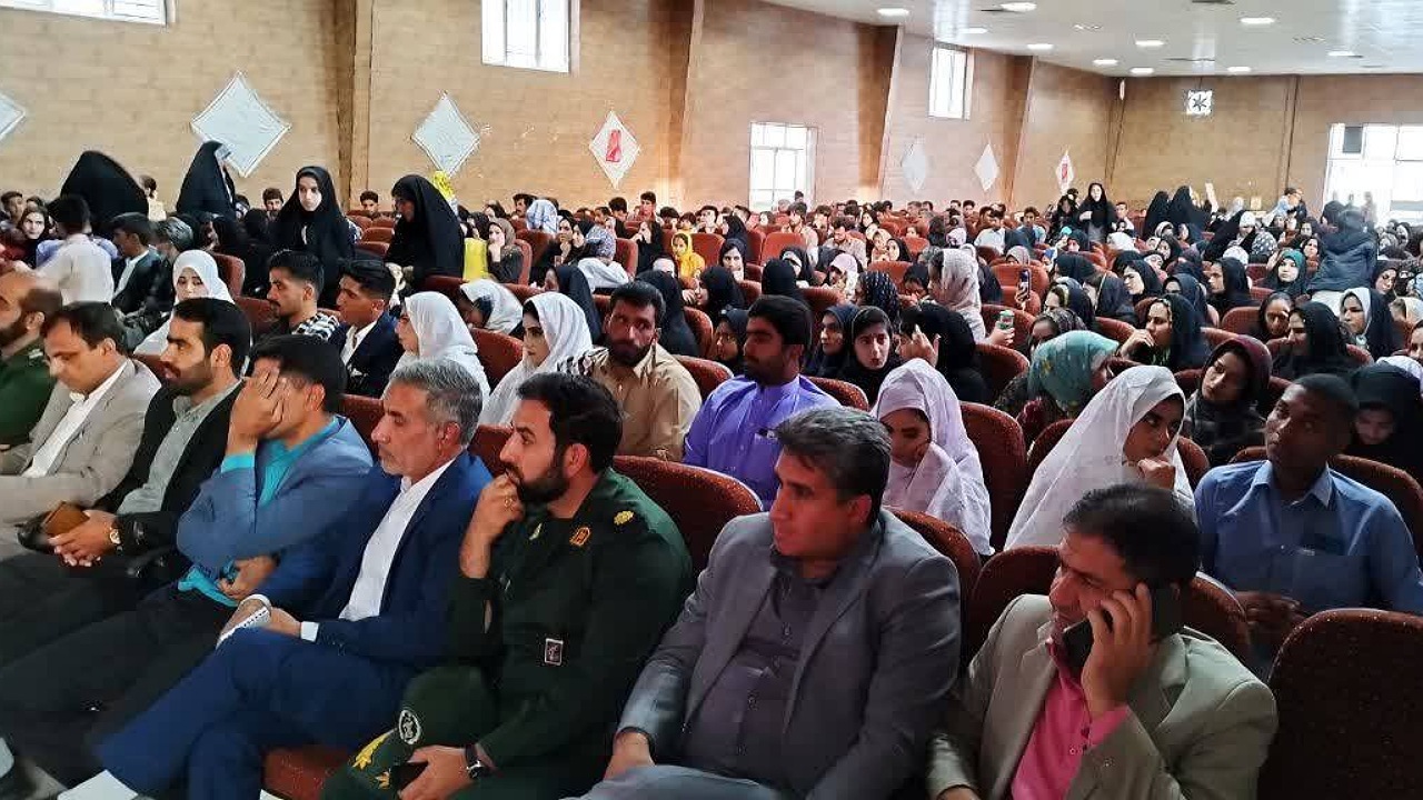 ۱۱ زوج ریگانی زیر سایه شمس الشموس (ع) زندگی خود را آغاز کردند