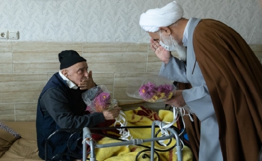 حضور امام جمعه قزوین در جمع سالمندان آسایشگاه خیریه امیرالمؤمنین (ع)