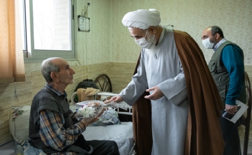 حضور امام جمعه قزوین در جمع سالمندان آسایشگاه خیریه امیرالمؤمنین (ع)