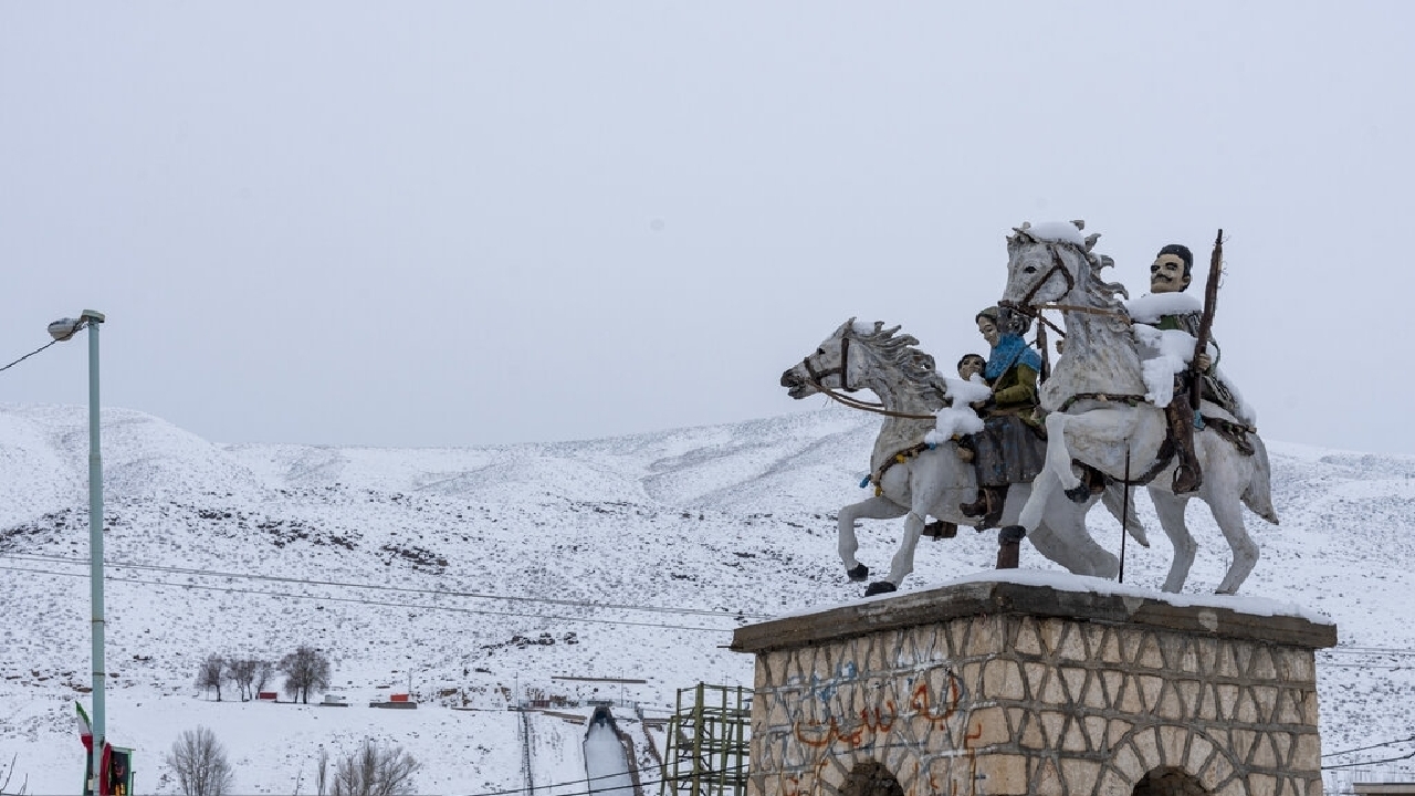 کاهش ۹۳ سانتی متری ارتفاع برف در کوهرنگ