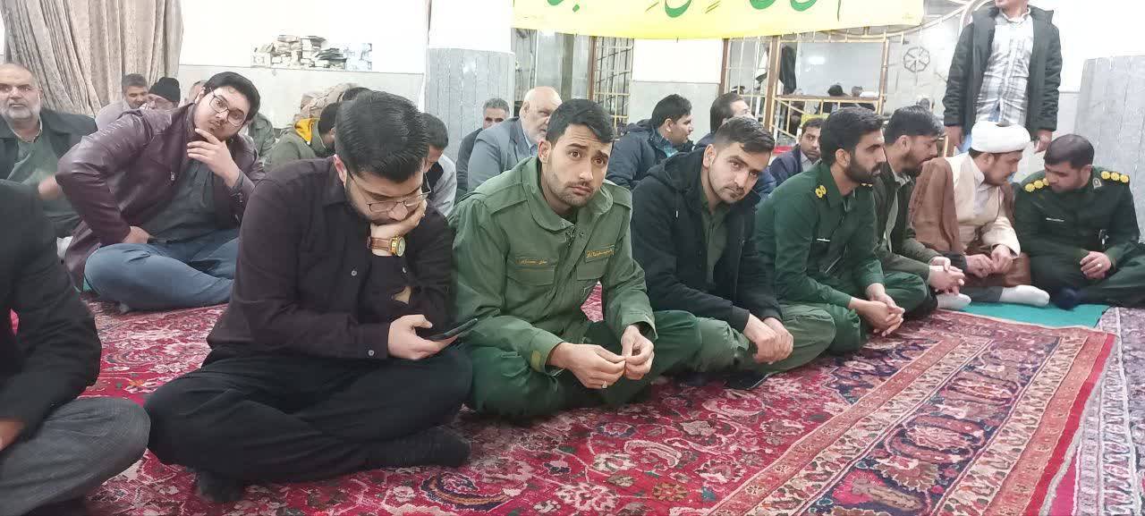 حضور نظامیان در مراسم جشن میلاد