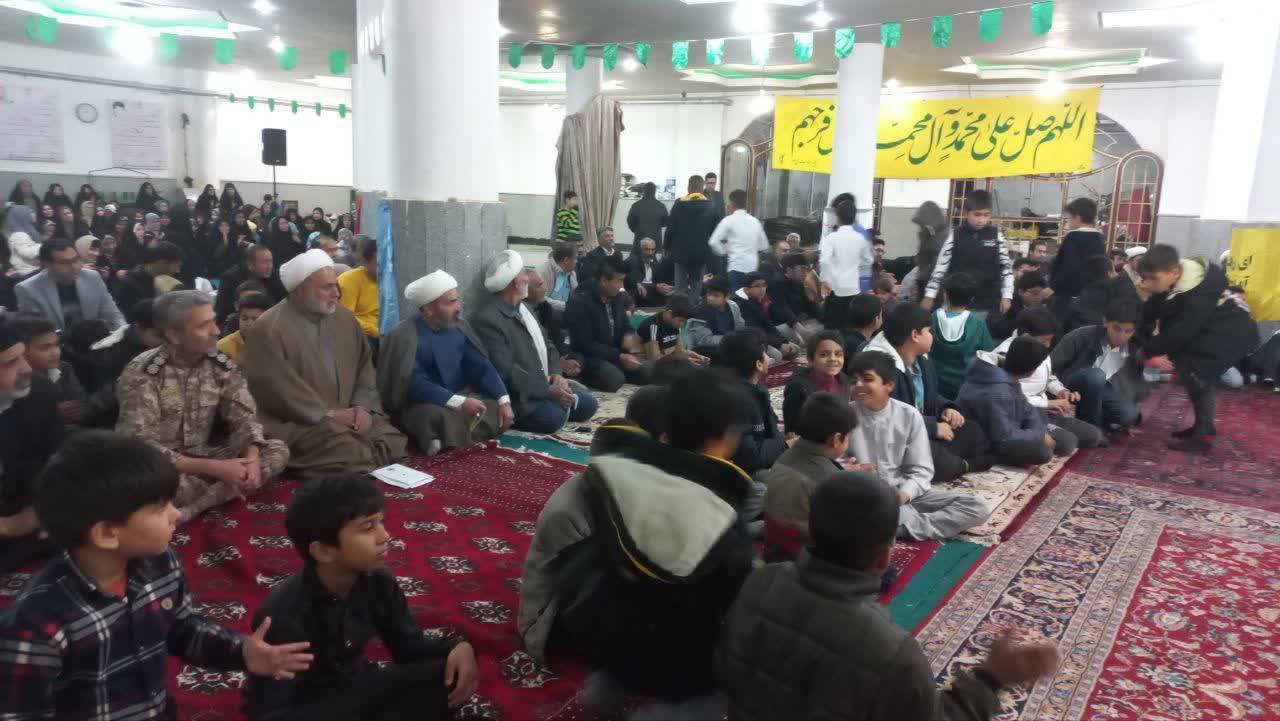 حضور مردم در مراسم میلاد امام علی