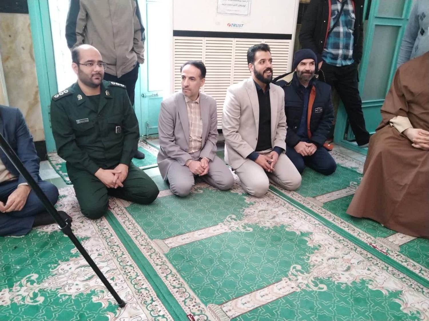 حضور نظامیان در مراسم جشن تکلیف