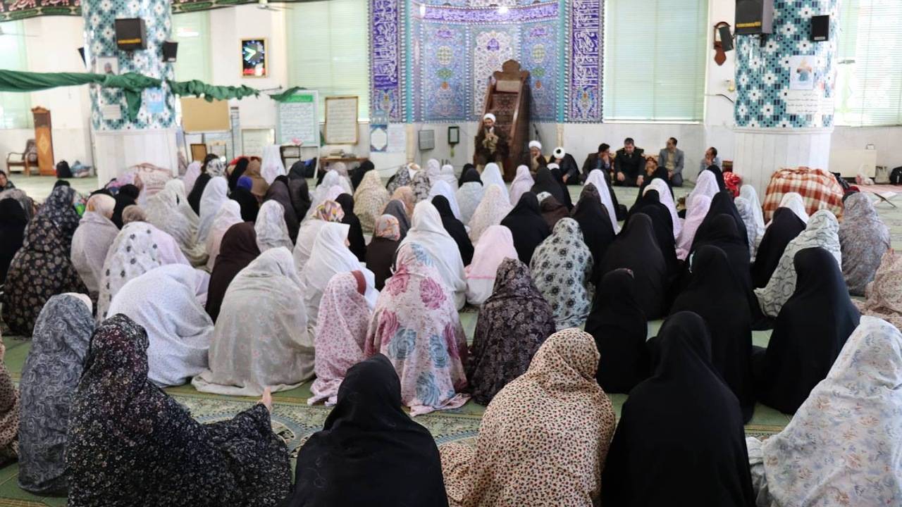 برگزاری مراسم اعتکاف در مساجد امین شهرِ انار