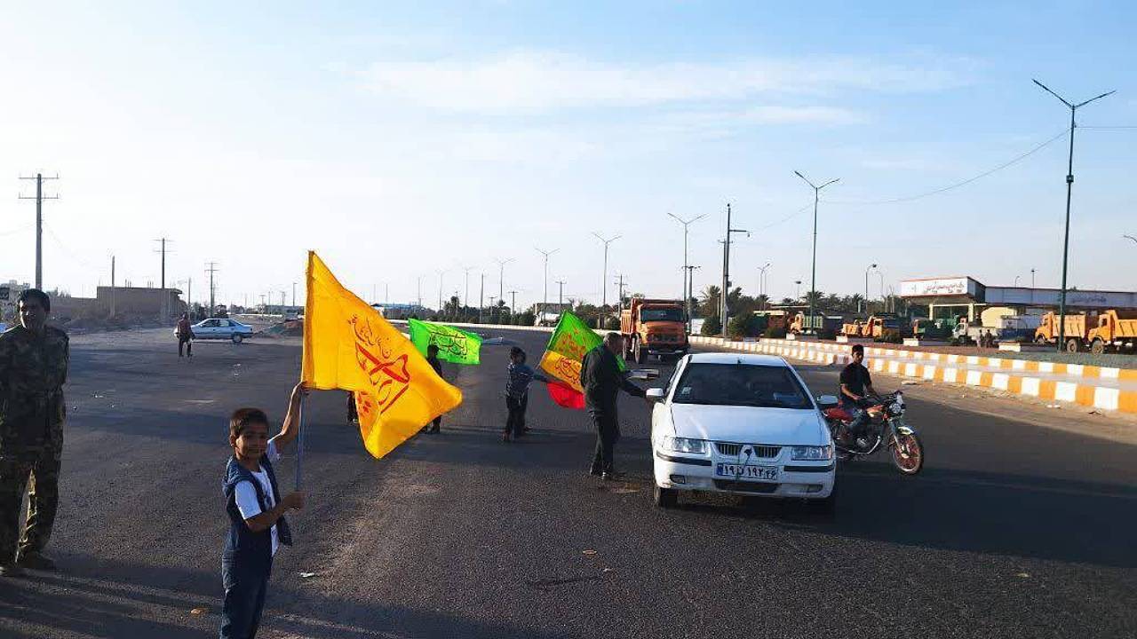برپایی ایستگاه صلواتی در جاده ترانزیتی ریگان ـ چابهار