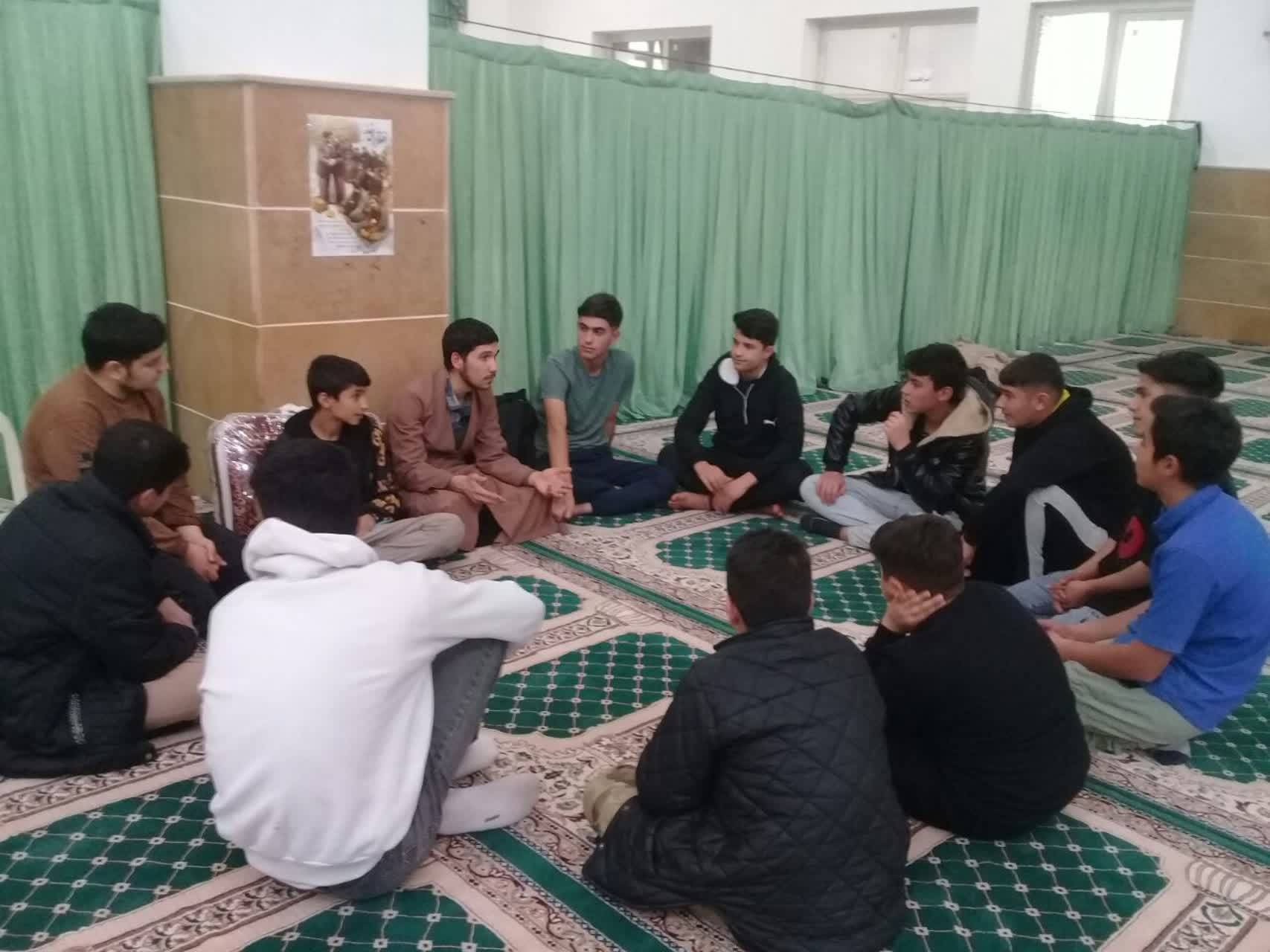 حضور معتکفین در مسجد جامع حجت بن الحسن (عج)