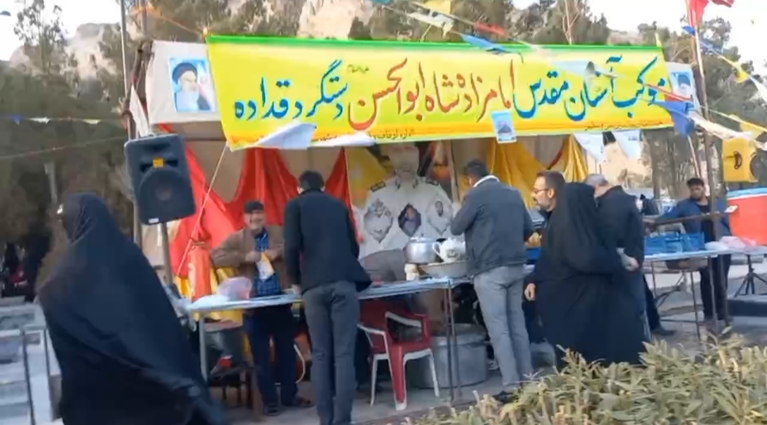 برپایی موکب پذیرایی در اولین سالگرد شهادت شهید مختار مومن همزمان با ولادت حضرت علی (ع) + فیلم