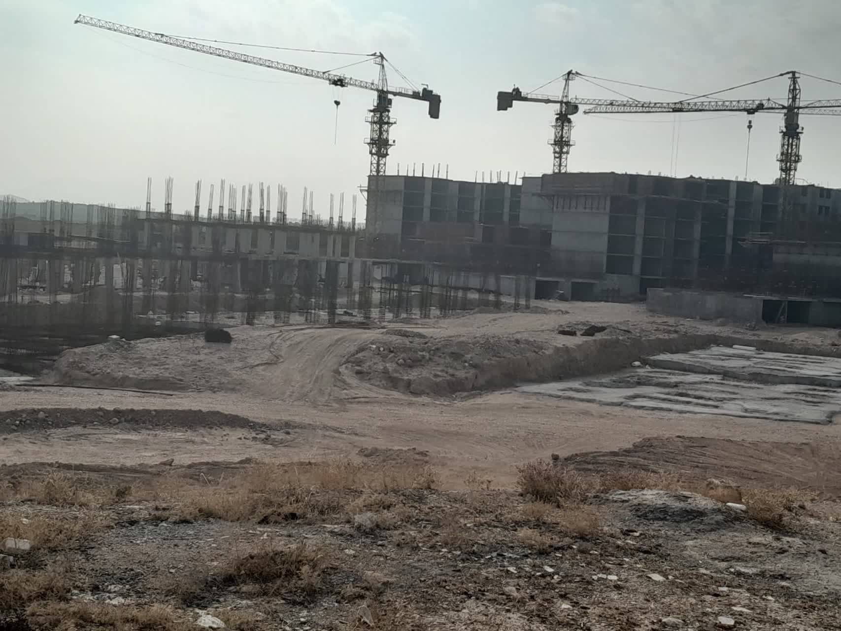 پروژه نیمه کاره ساختمان