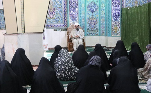 اعتکاف دختران دانشجو در دانشگاه علوم پزشکی کردستان اعتکاف دختران دانشجو در دانشگاه علوم پزشکی کردستان
